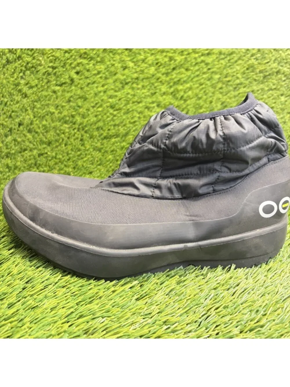 OOFOS OOmg Bootie Mens Size 9 Black Classic Outdoor Pull On Recovery Boots